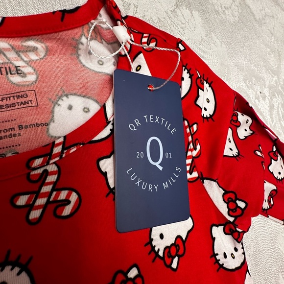 Hello Kitty bamboo/tulle dress NWT QR Textile size 7/8 Christmas dress - Picture 3 of 3